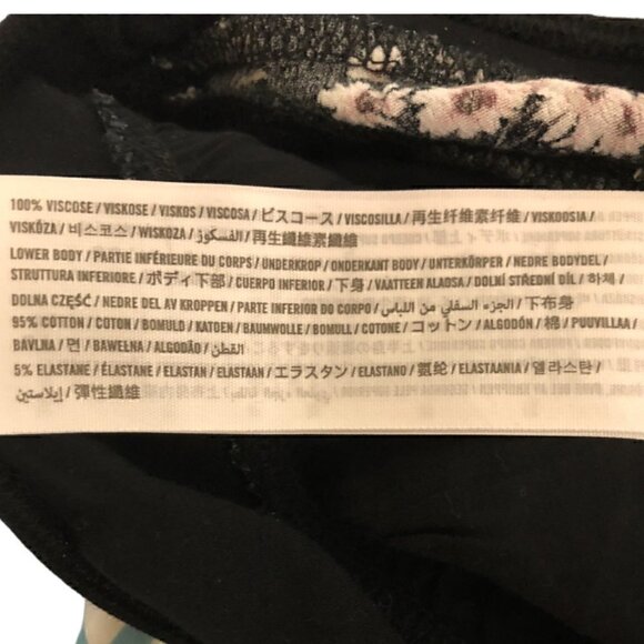 NWT Abercrombie & Fitch Floral V-Neck Bodysuit - Picture 6 of 7